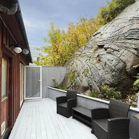 Lägenhet And Spacious 3-bedroom *