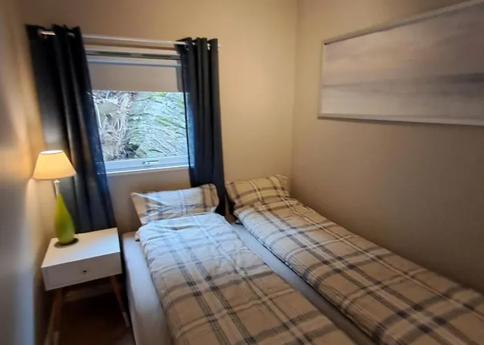 And Spacious 3-bedroom Lägenhet